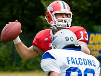 Amsterdam Crusaders 17 - 0 Arnhem Falcons